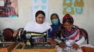 afghanistan_vocational_training_sewing_2017_