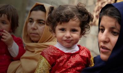 syrian women and children homepage hero