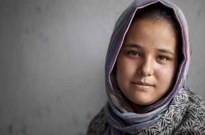 Hero woman smiling Afghanistan photo credit Millie Harvey